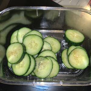 Cucumber (with Peel)